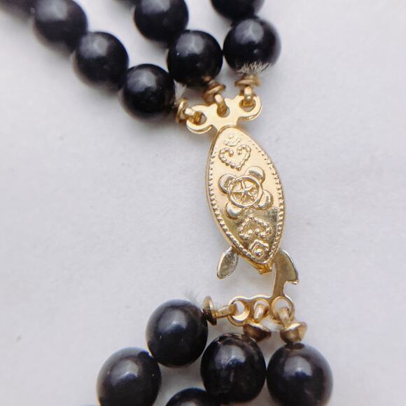 VTG 1950s Multi-Strand Glass Black Bead, Faux Pearl 21" Necklace Gold-Tone Clasp - Picture 6 of 8